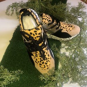 New in Box Steve Madden Cliff Animal Sneaker Sz 10